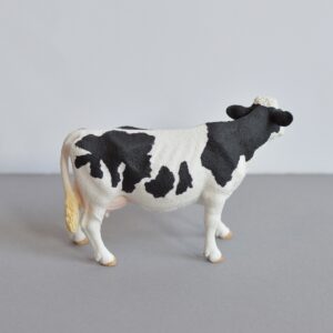 Krowa, figurka edukacyjna marki Schleich